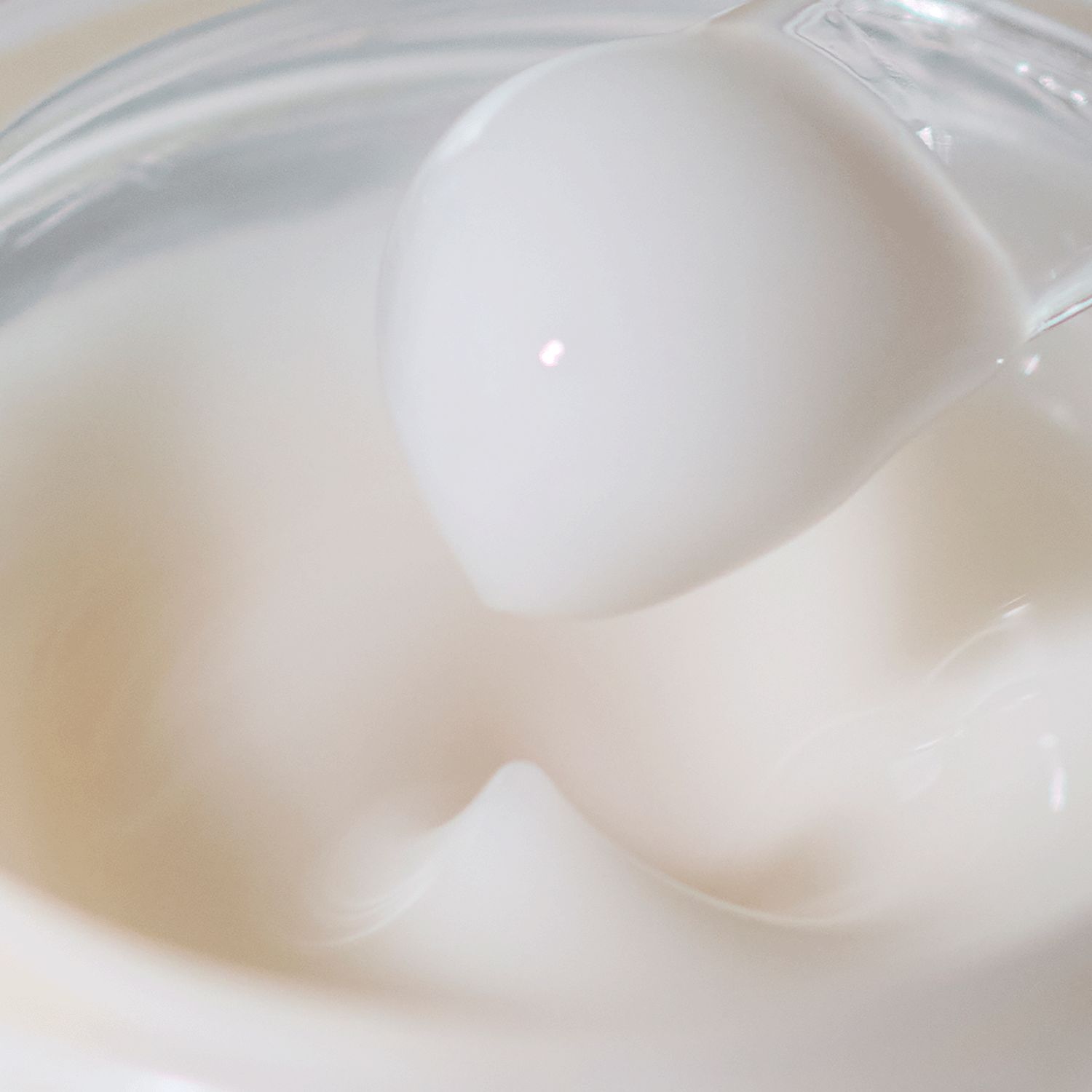 Absolute Silk Illuminating Cream